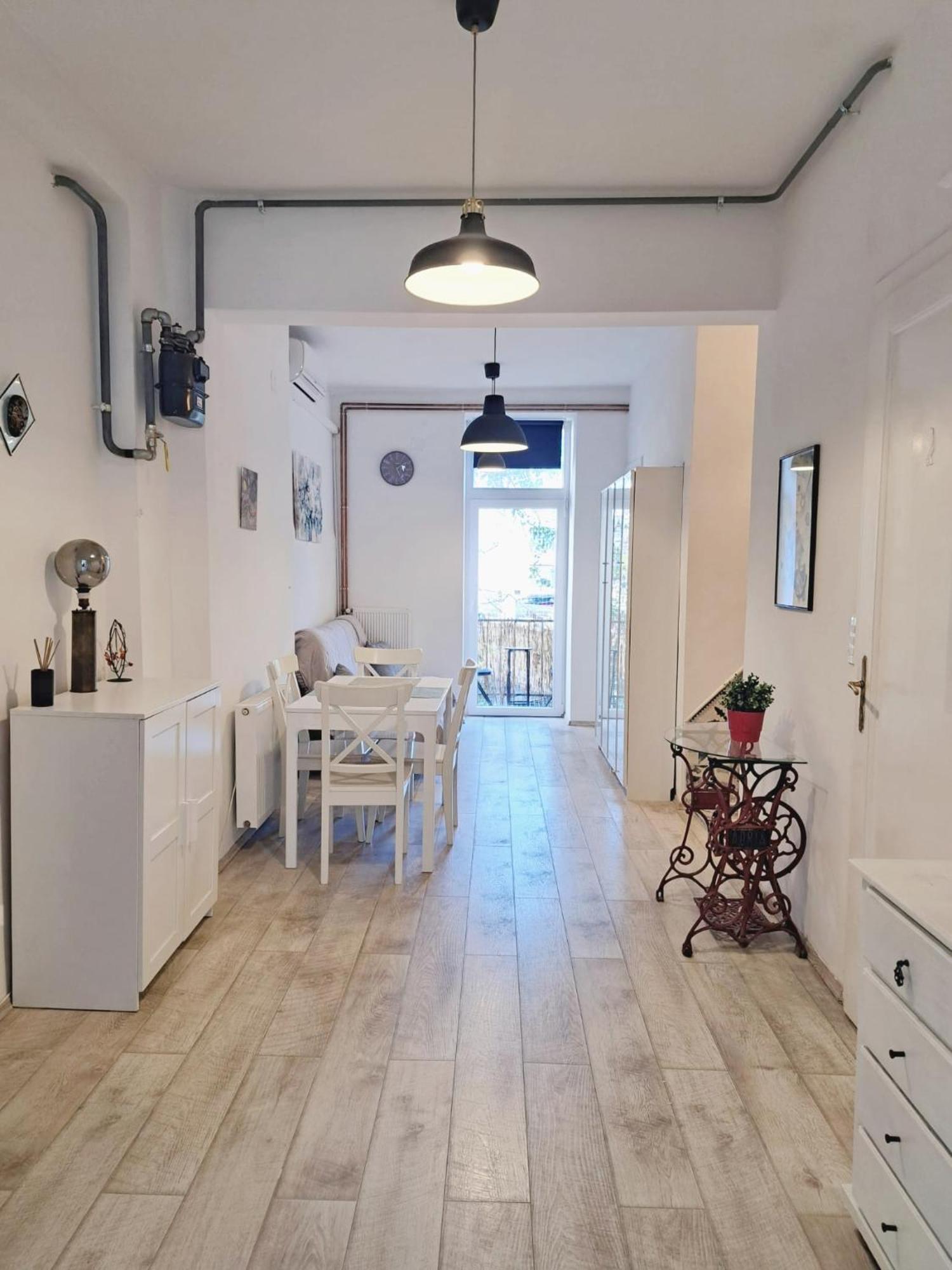 Beautiful Apartment In Center Of ザグレブ エクステリア 写真